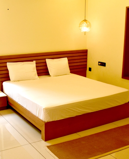 Alappuzha homestay with garden and kitchen